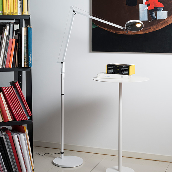 demetra lampe de sol led Artemide